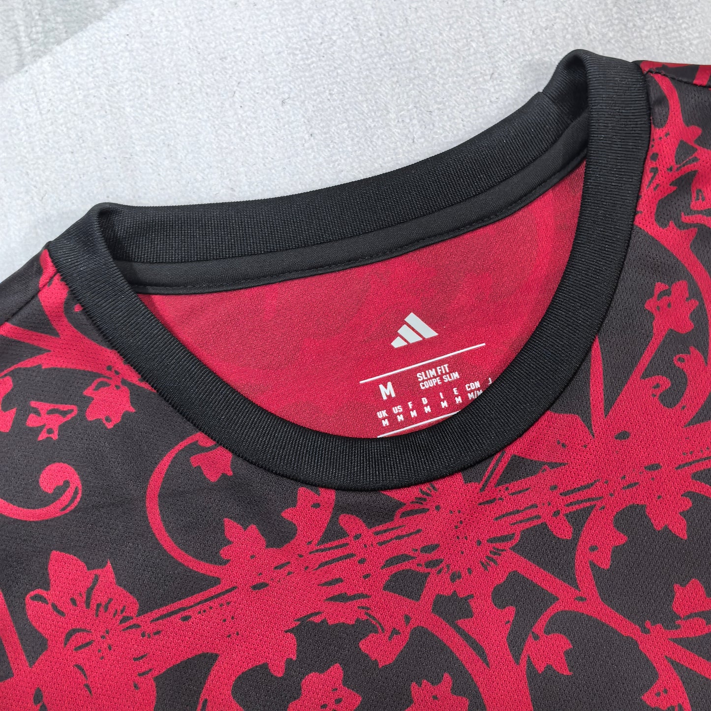 Maillot Liverpool d'avant-match 25/26