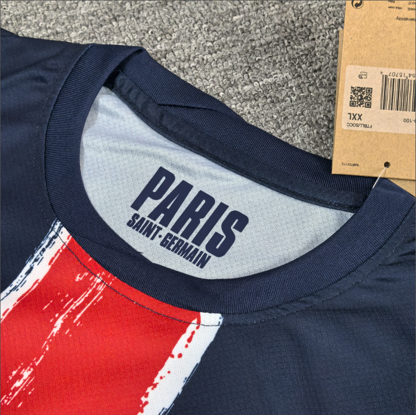 Maillot Paris 2024/25 edition champion