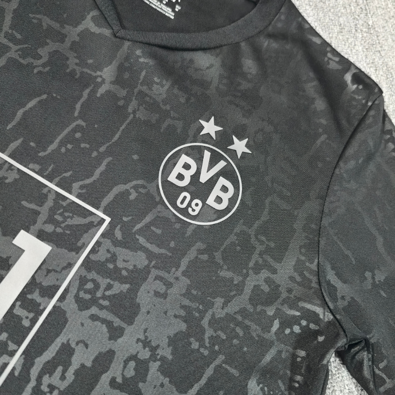Maillot Dortmund 23/24 Commémoratif Noir