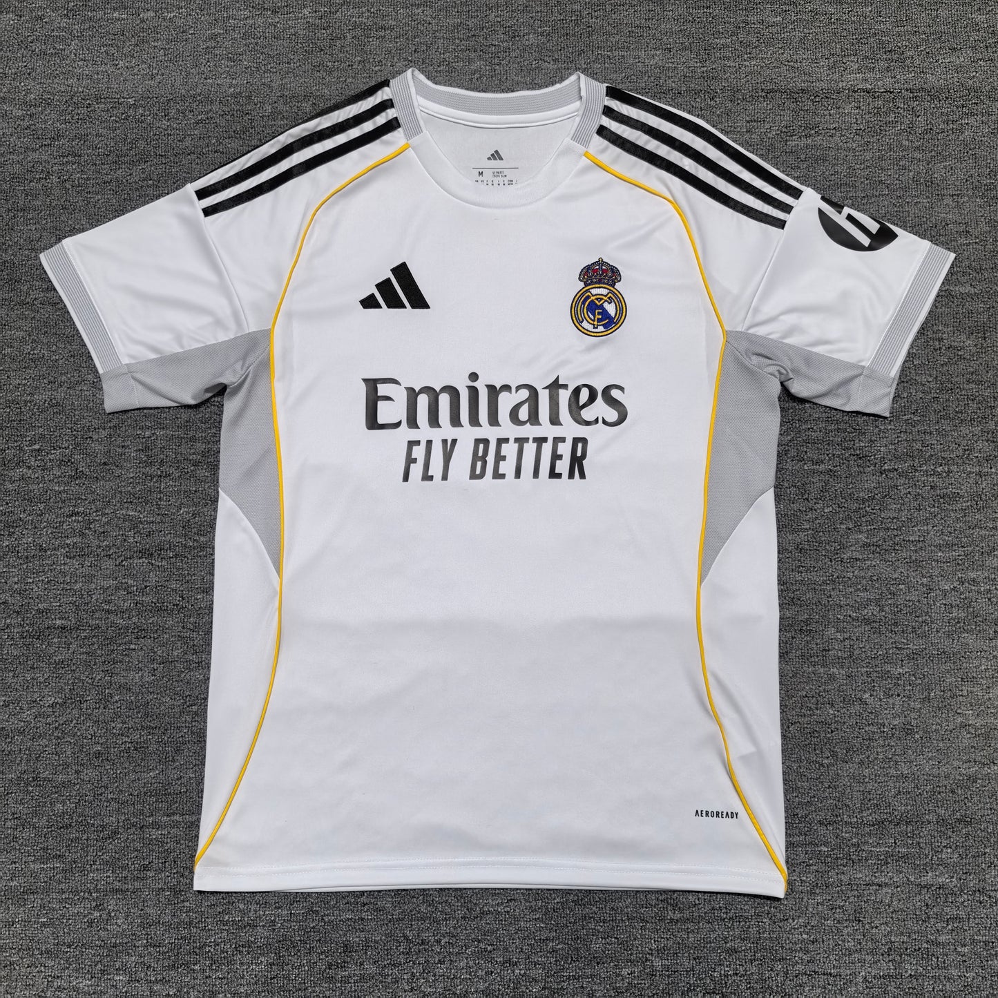 Maillot Real Madrid à domicile 25/26
