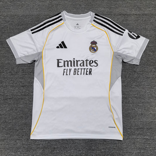 Maillot Real Madrid à domicile 25/26
